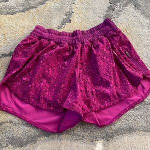 Lulu tracker shorts
